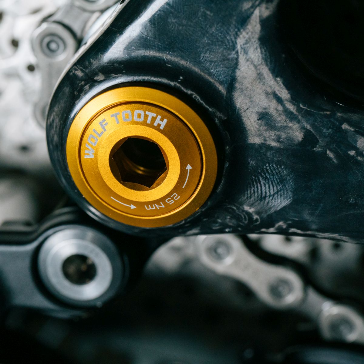 WOLF TOOTH UNIVERSAL DERAILLEUR HANGER - UDH