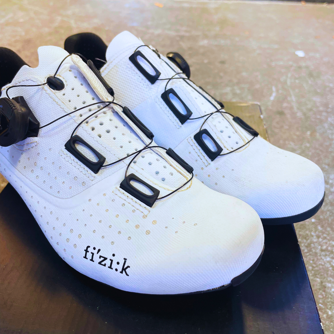 Fizik Tempo R4 Overcurve White/Black 39