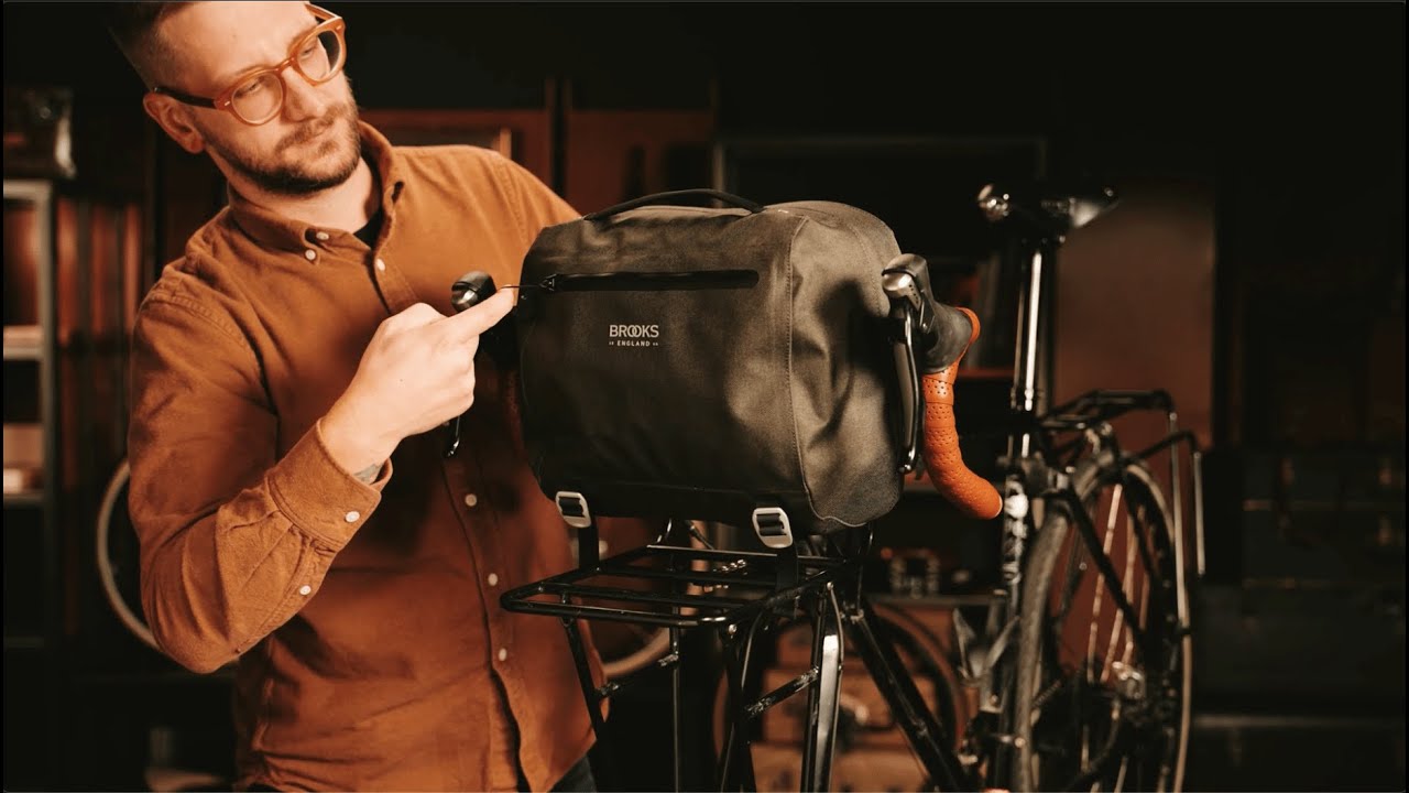 Brooks Scape 10L Handlebar Bag - Mud Green