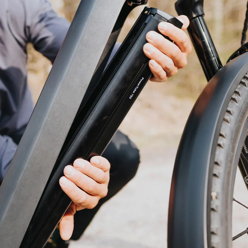 Understanding E-Bike Batteries - Range, Charging, and Lifespan