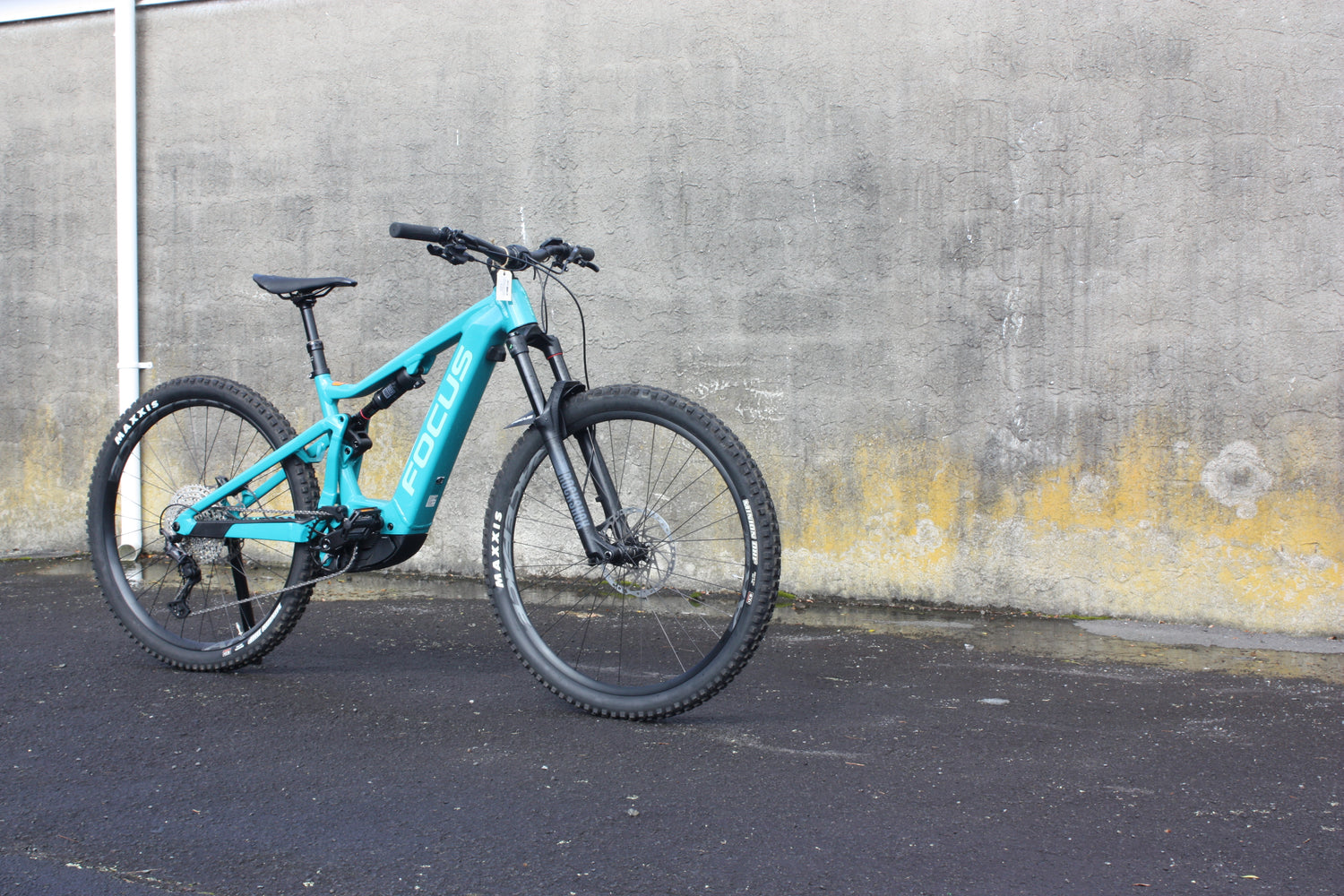 FOCUS eMTB SALE