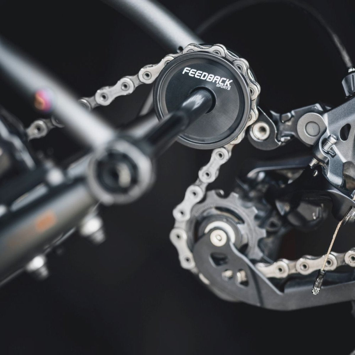 FEEDBACK SPORTS - THRU-AXLE CHAIN KEEPER