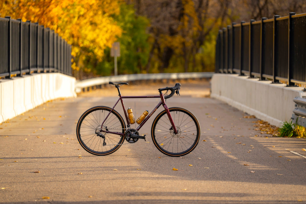 Surly Midnight Special Bike Spec 1 Black Cherry Fizz