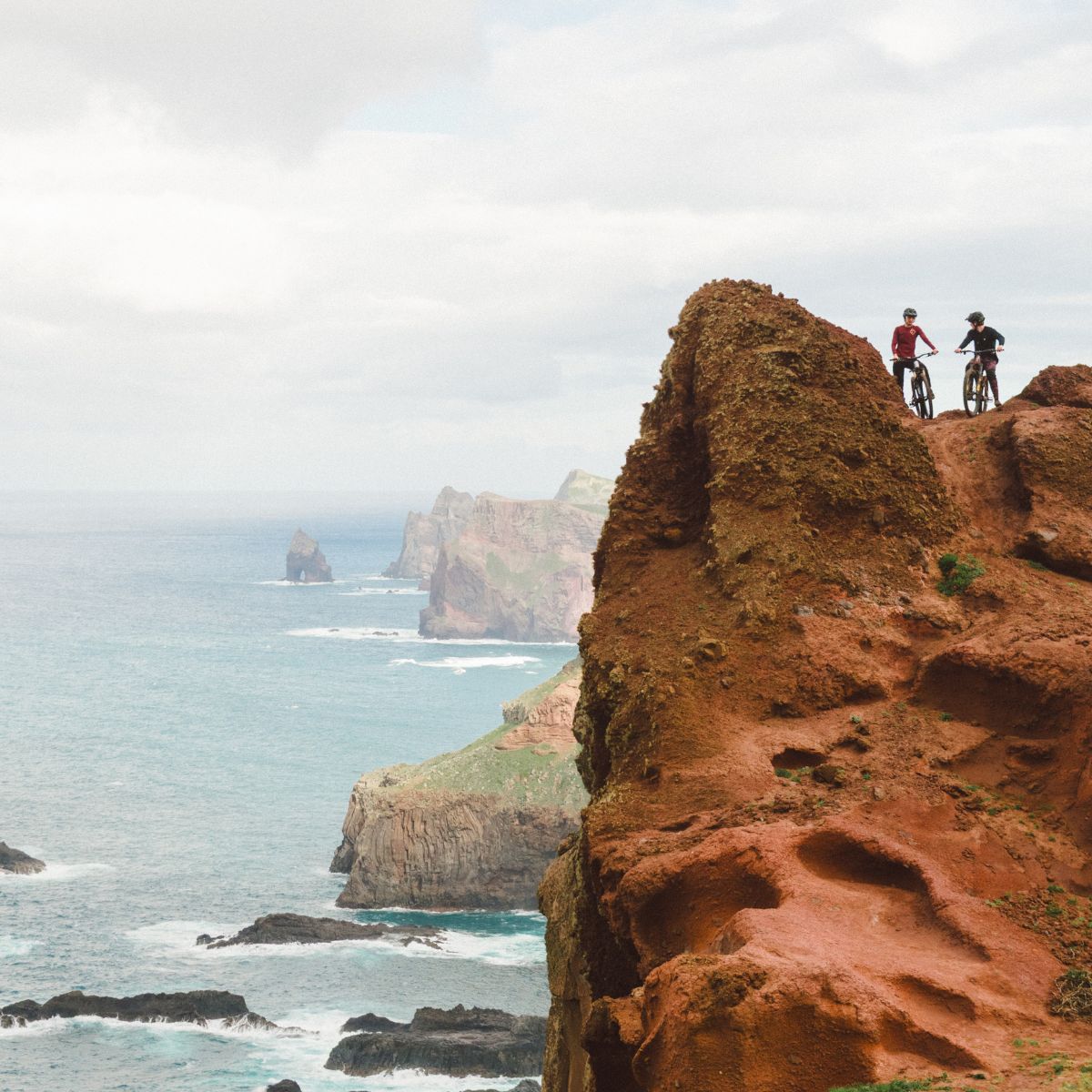 GOODYEAR MTB TYRE - ESCAPE INTER TRAIL LITE UHP - 29 x 2.4"