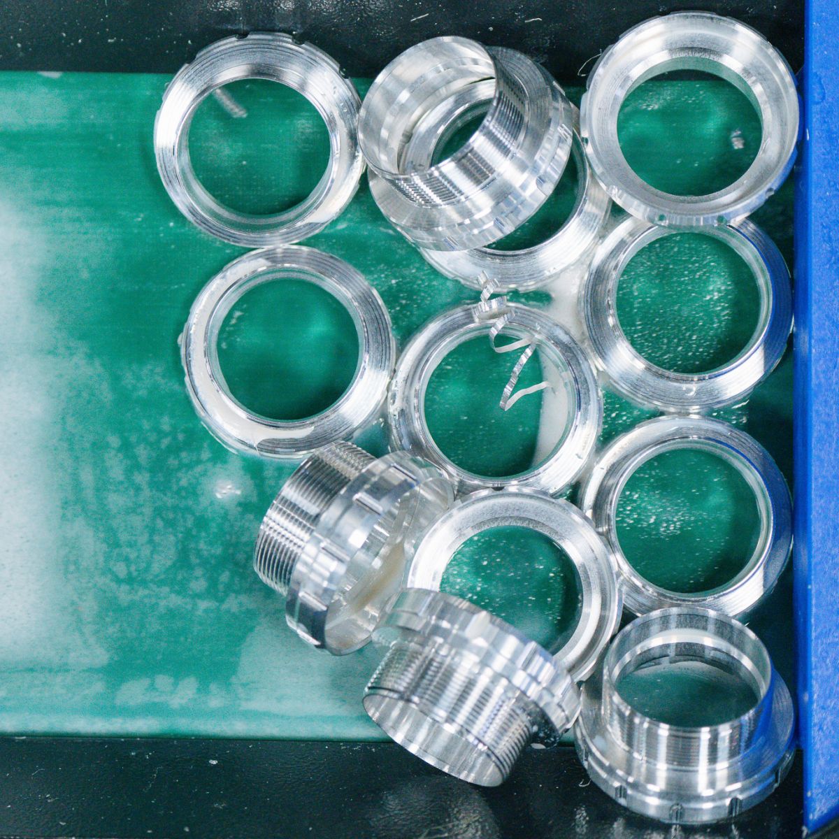 WOLF TOOTH BOTTOM BRACKET - T47 INTERNAL - 24MM SPINDLE