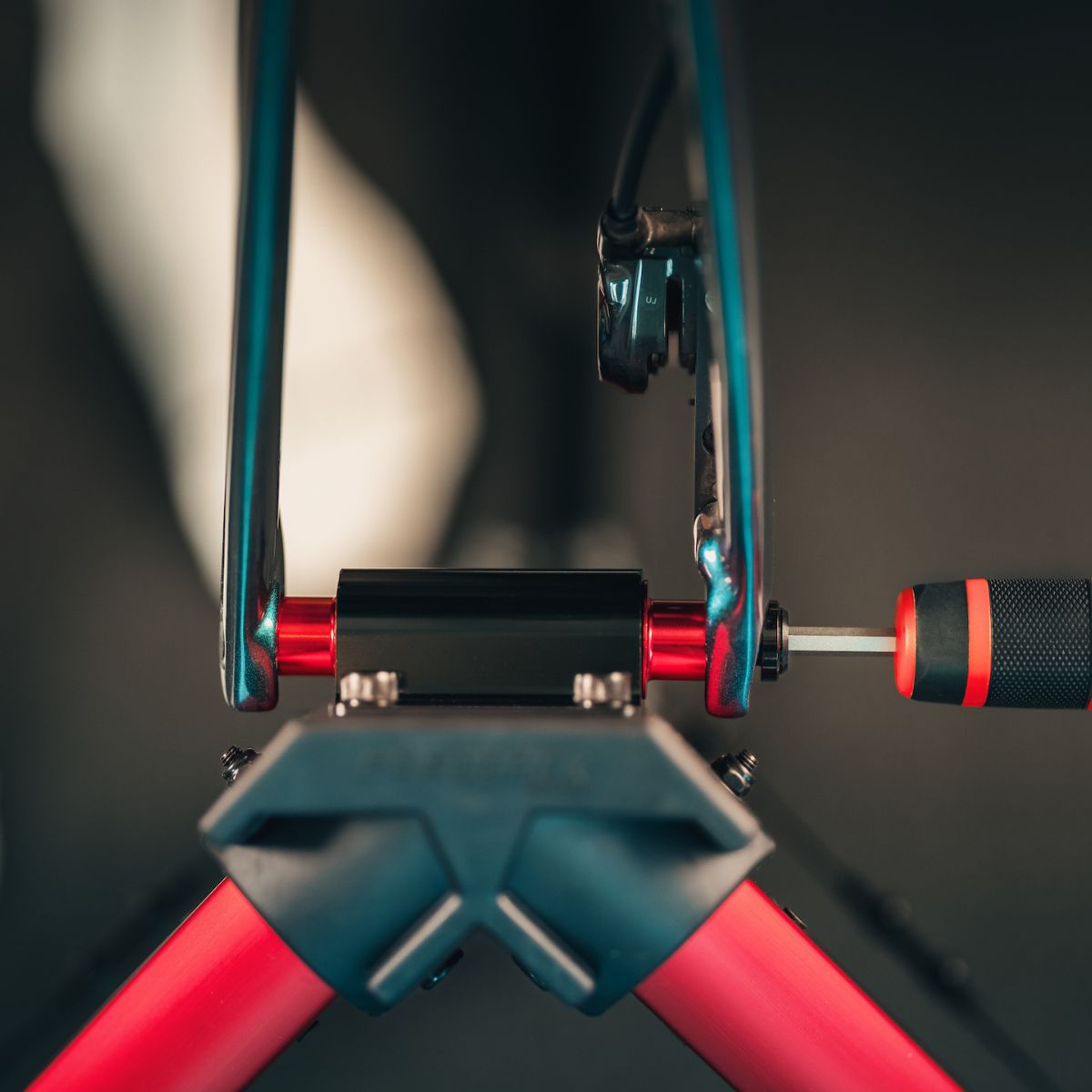 FEEDBACK SPORTS - OMNIUM OVER-DRIVE TRAINER