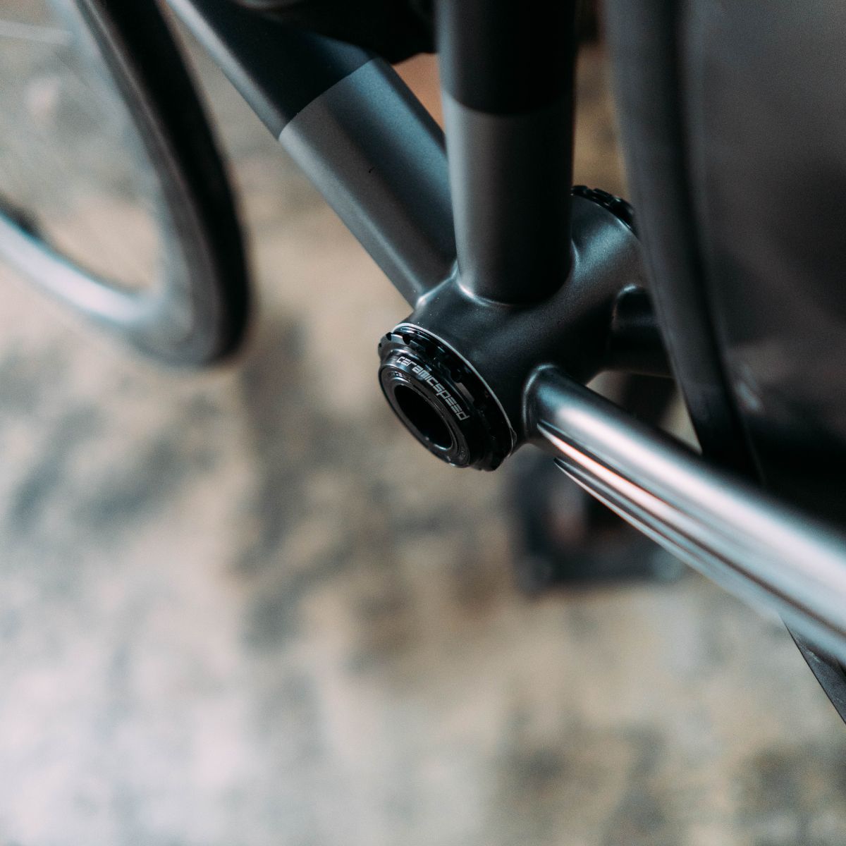 CERAMICSPEED - BB ALPHA - ROAD ITALIAN THREADED