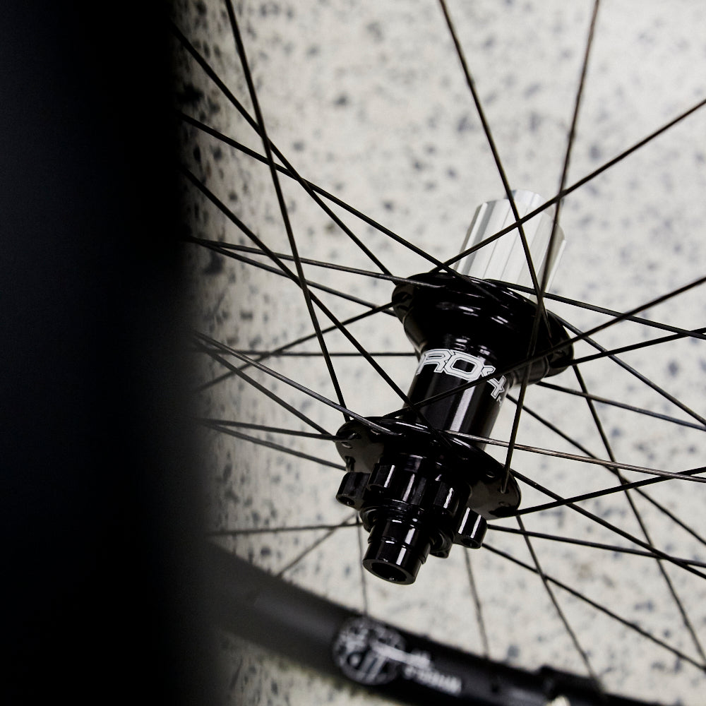 FLOW MK4 ON HOPE PRO 5 MTB WHEELS