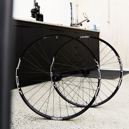 FLOW EX3 ON CHRIS KING MTB WHEELS