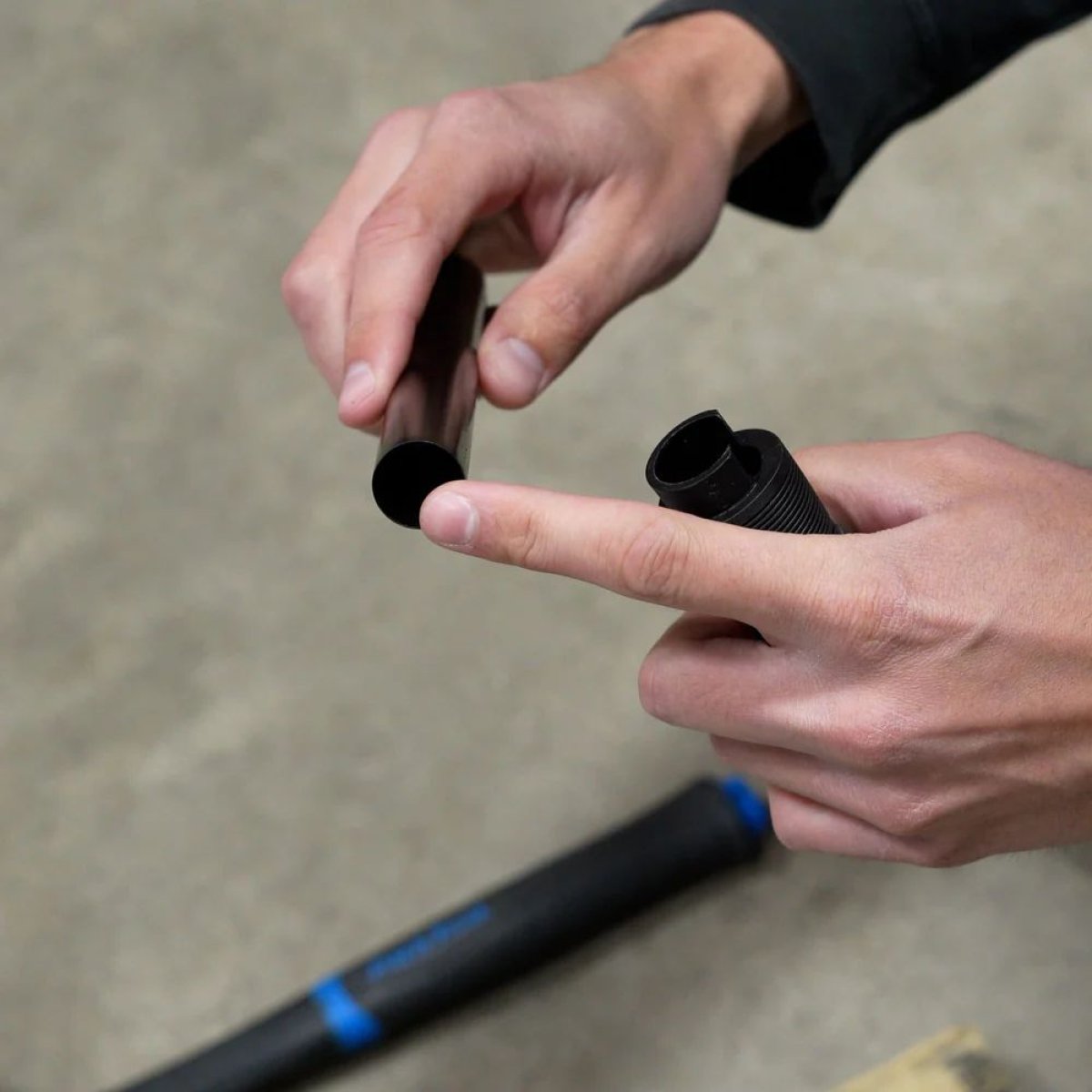 WOLF TOOTH - LOCKED-IN BAR END INSTALLATION GRIP PUNCH