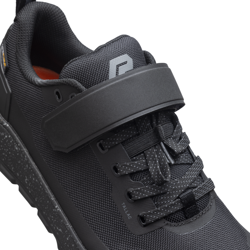 tallac-clip-blk-7