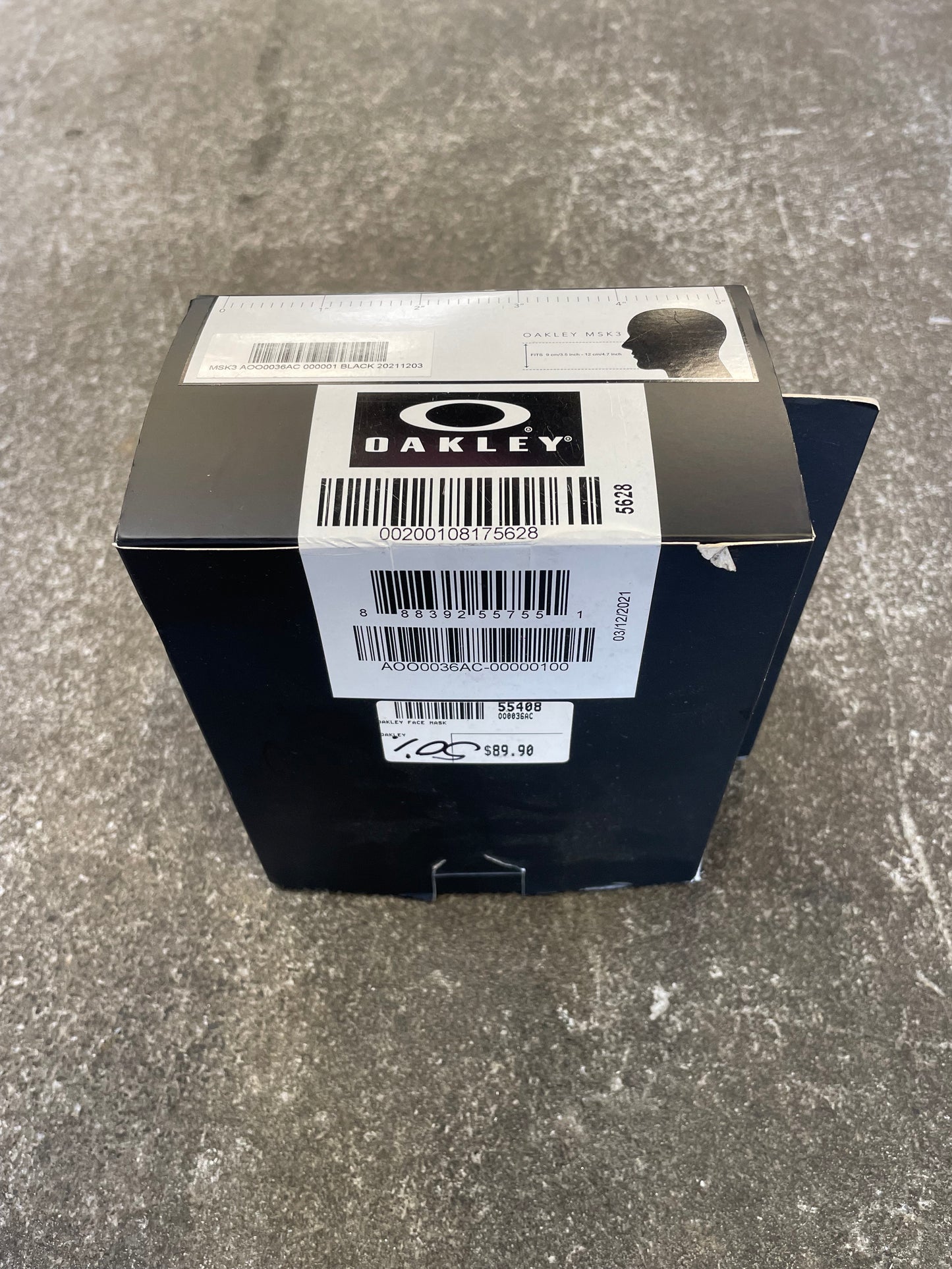 Oakley Msk3 Face Mask W/ 1 Disposable & 1 Reusable Filter