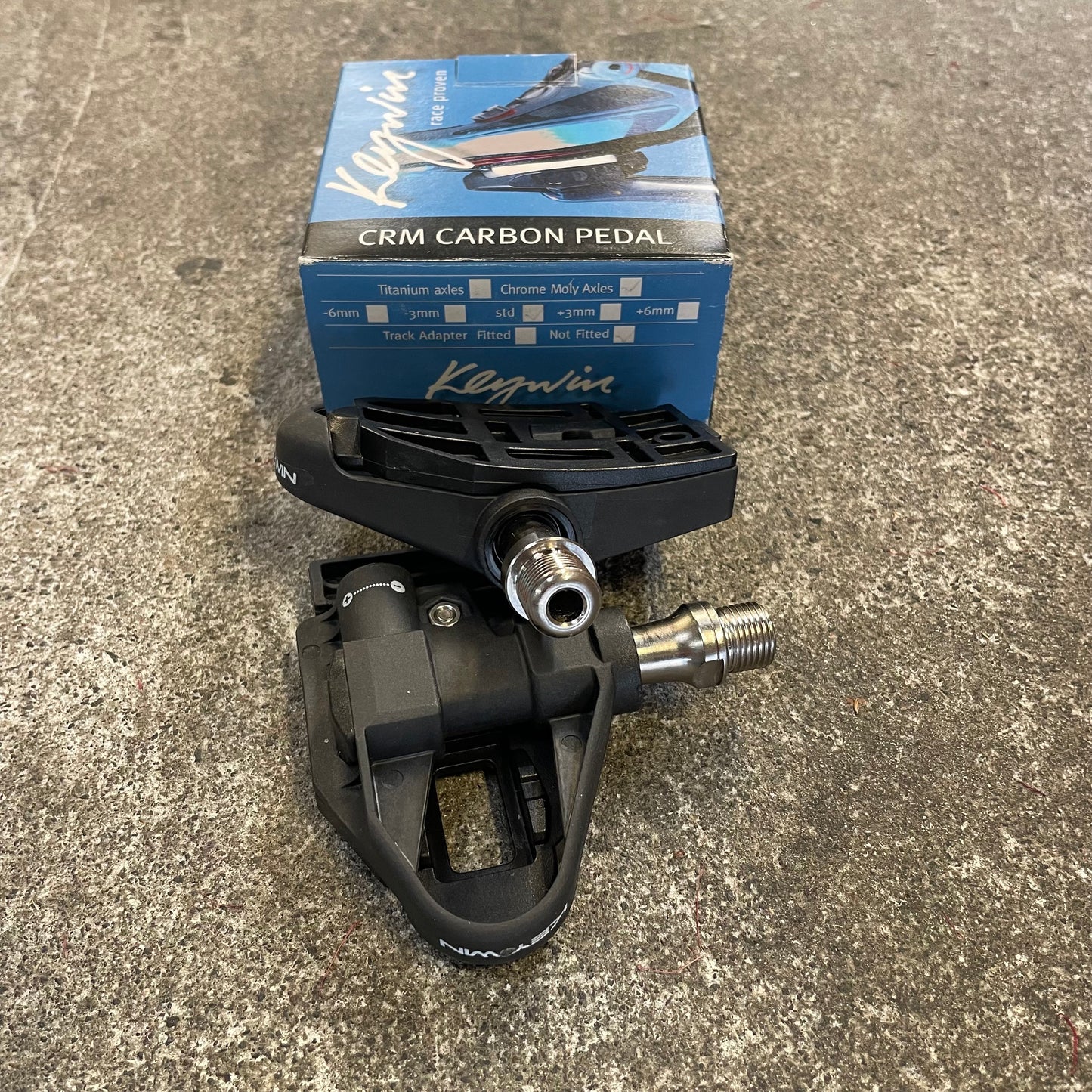 Keywin CRM Road Pedals Titanium spindel