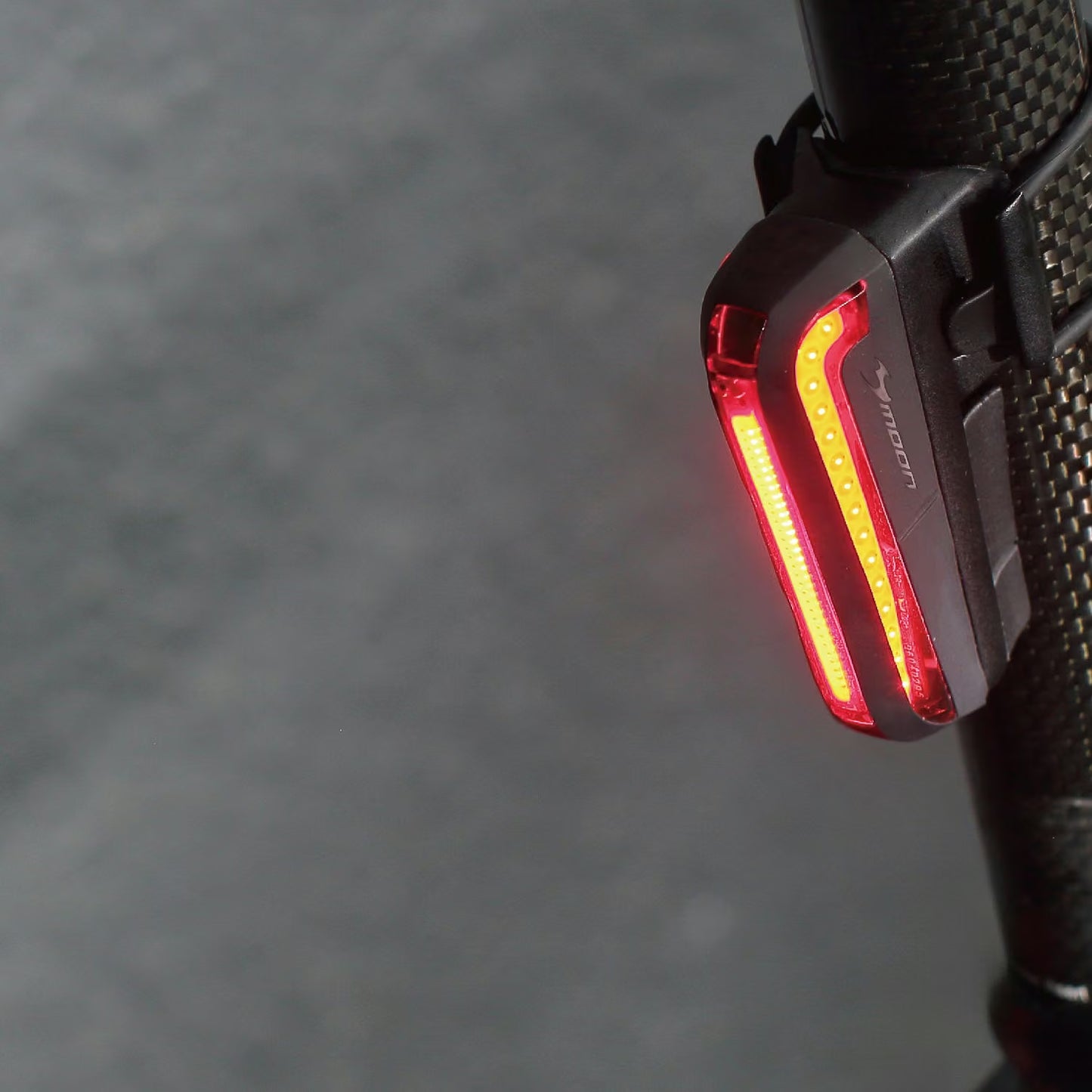 Moon Light Cerberus Sense Rear VLS 150 Lumen