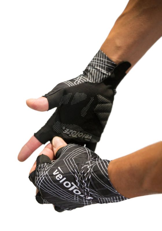 VeloToze Gloves Aero - Black