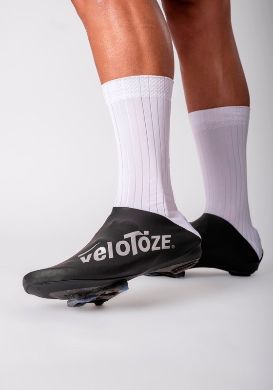 VeloToze Shoe Covers Aero White Black – Rouleur Cycles