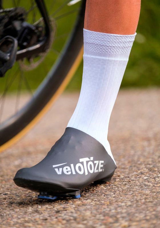 VeloToze Shoe Covers Aero - White / Black