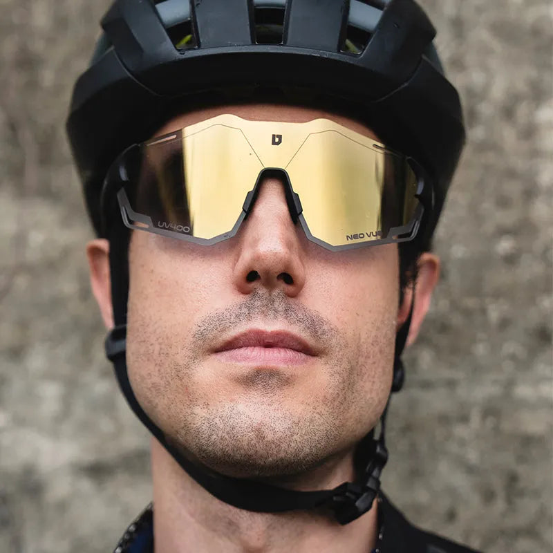 Ulac Neo Vue Otaku 18 Black / Champion Gold Photochromic