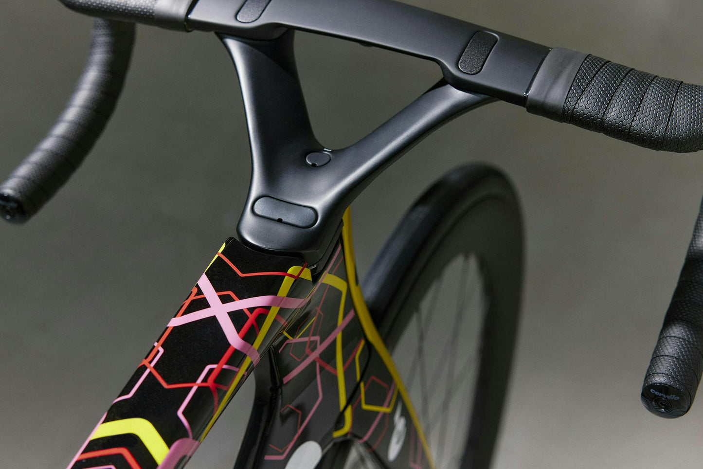 2023 Cervelo S5 Red Etap AXS Road Bike - Celebration Edt