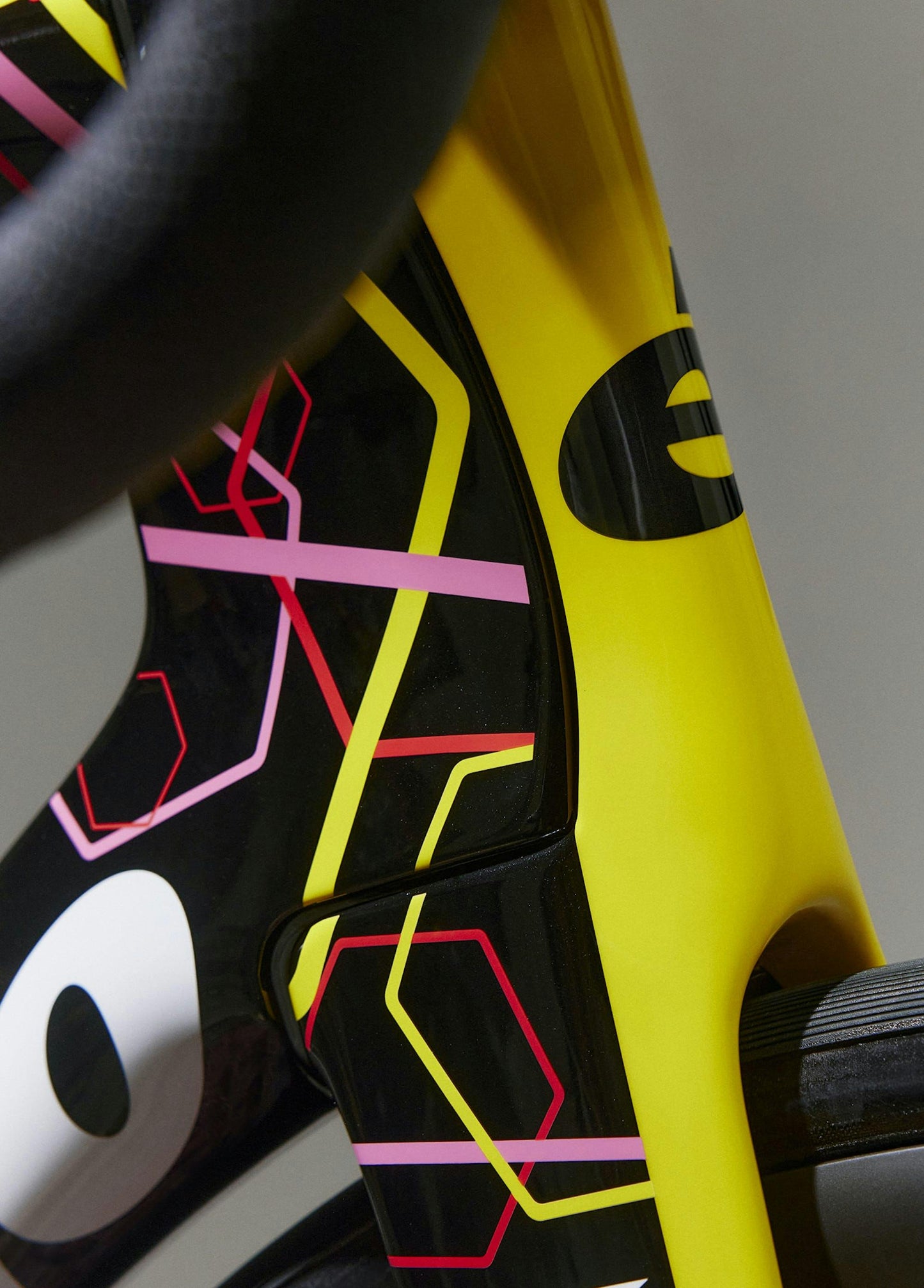 2023 Cervelo S5 Red Etap AXS Road Bike - Celebration Edt