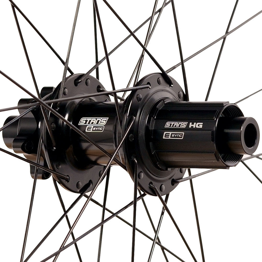 FLOW EX3 ON E-SYNC MTB WHEELS